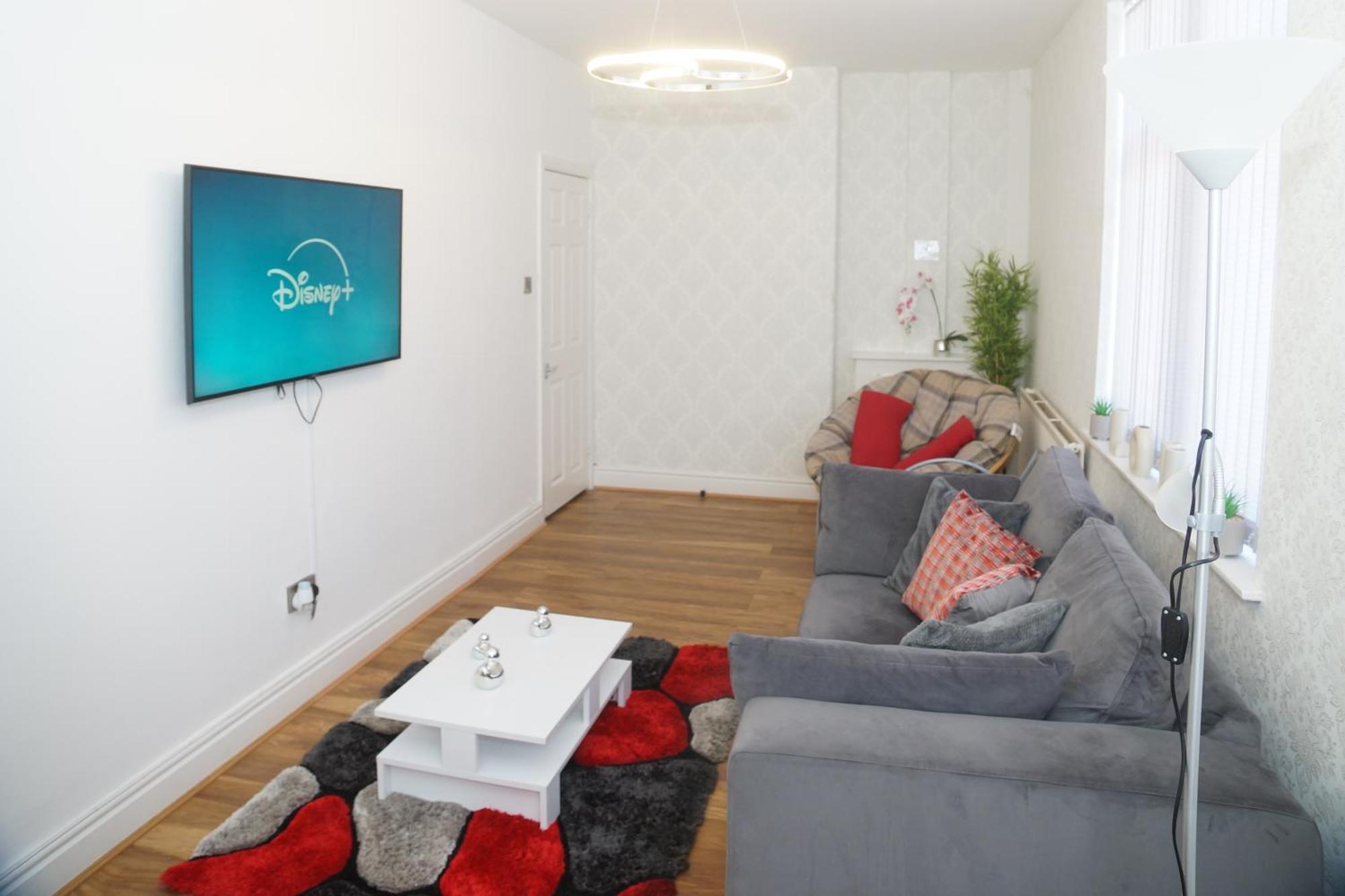 Affordably Elegant Apartments Close To Coop Live, Etihad Stadium And Manchester City Centre Екстериор снимка