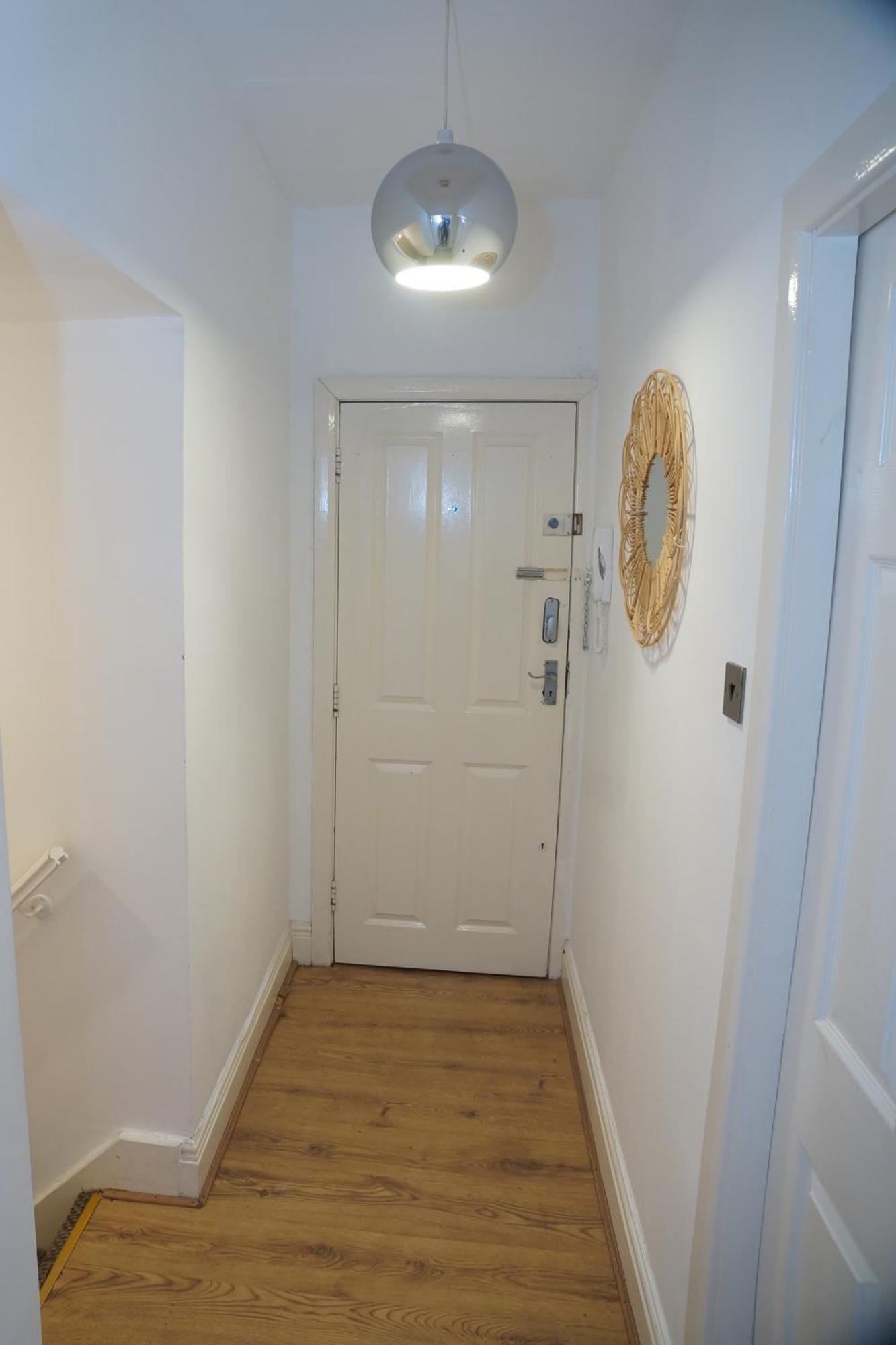 Affordably Elegant Apartments Close To Coop Live, Etihad Stadium And Manchester City Centre Екстериор снимка