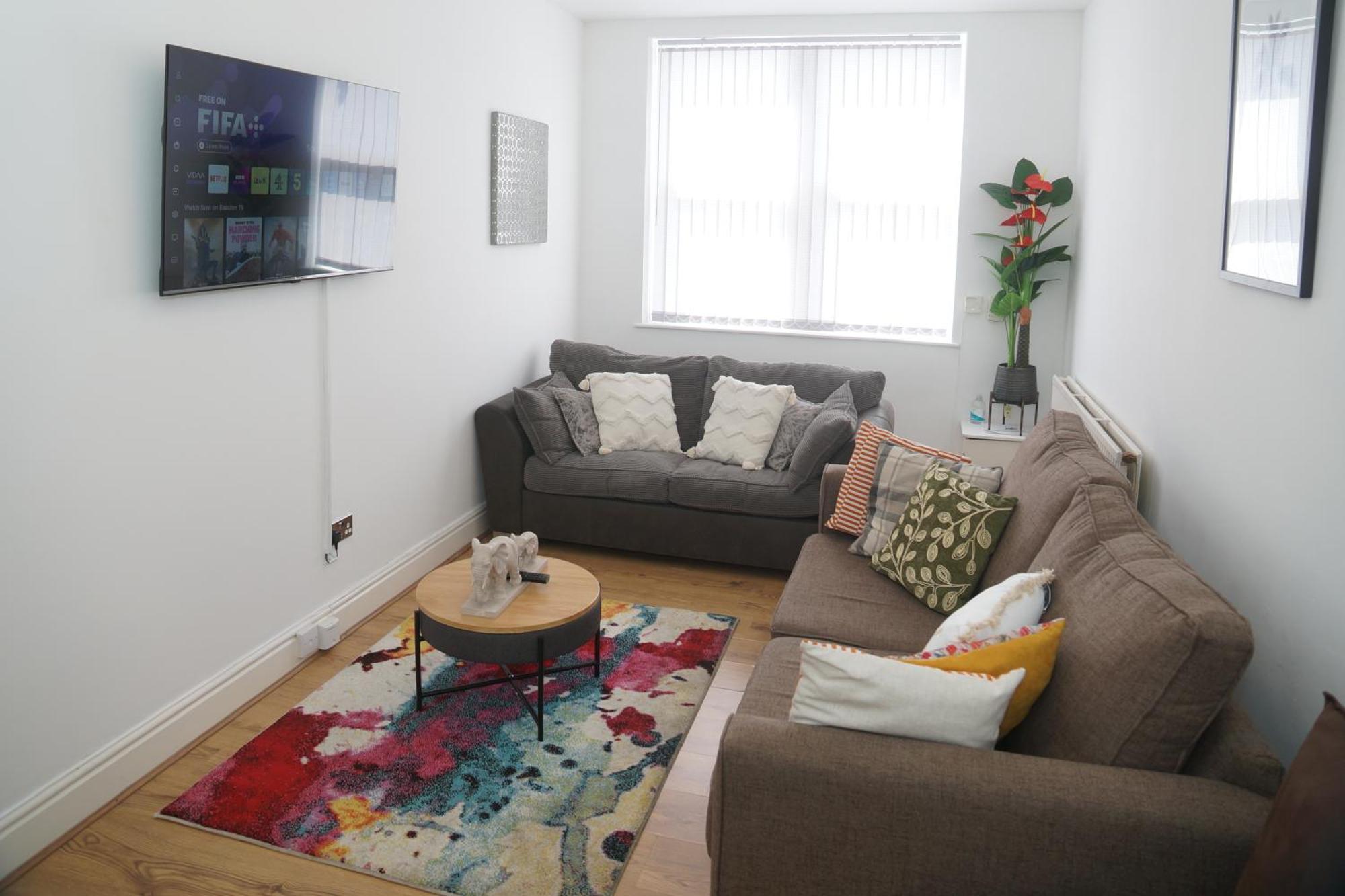 Affordably Elegant Apartments Close To Coop Live, Etihad Stadium And Manchester City Centre Екстериор снимка